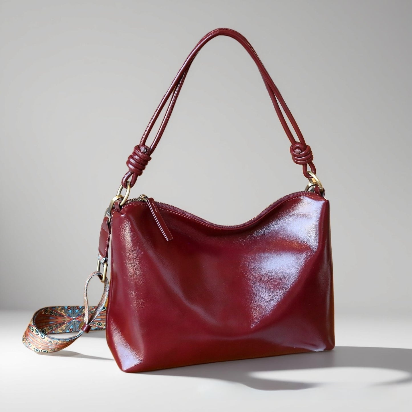 Sac Hobo Effet Laqué Brillant Souple