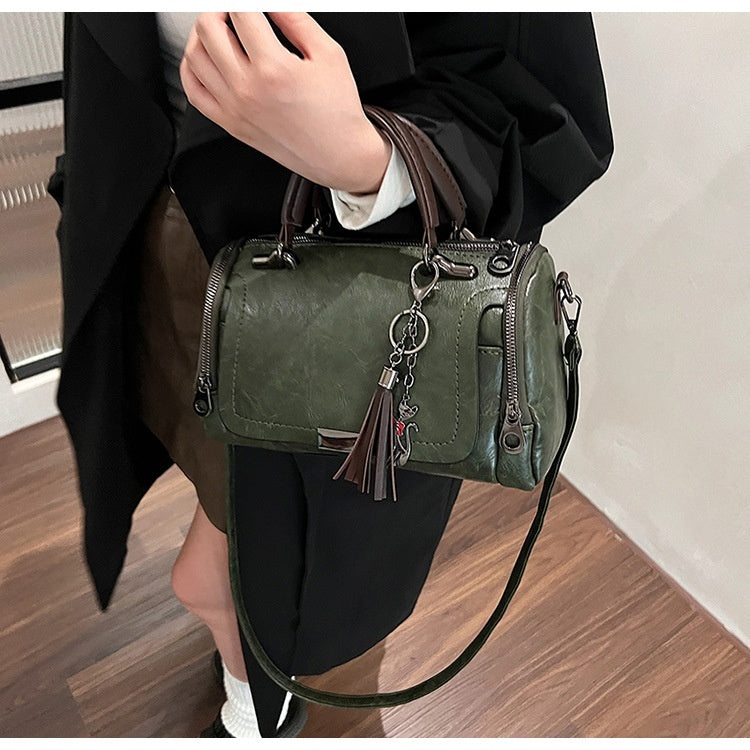 Sac bandoulière matelassé – Chaîne dorée et élégance urbaine