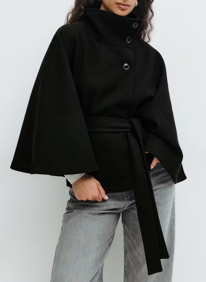 Veste Cape Dramatique Féminine