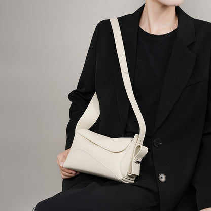 Sac à main compact design minimaliste chic