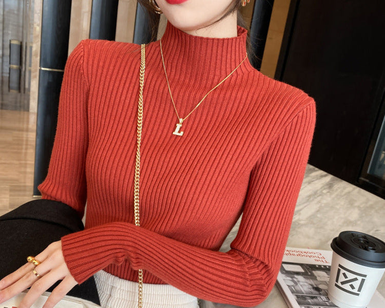 Pull côtelé à col montant – Coupe ajustée et allure chic